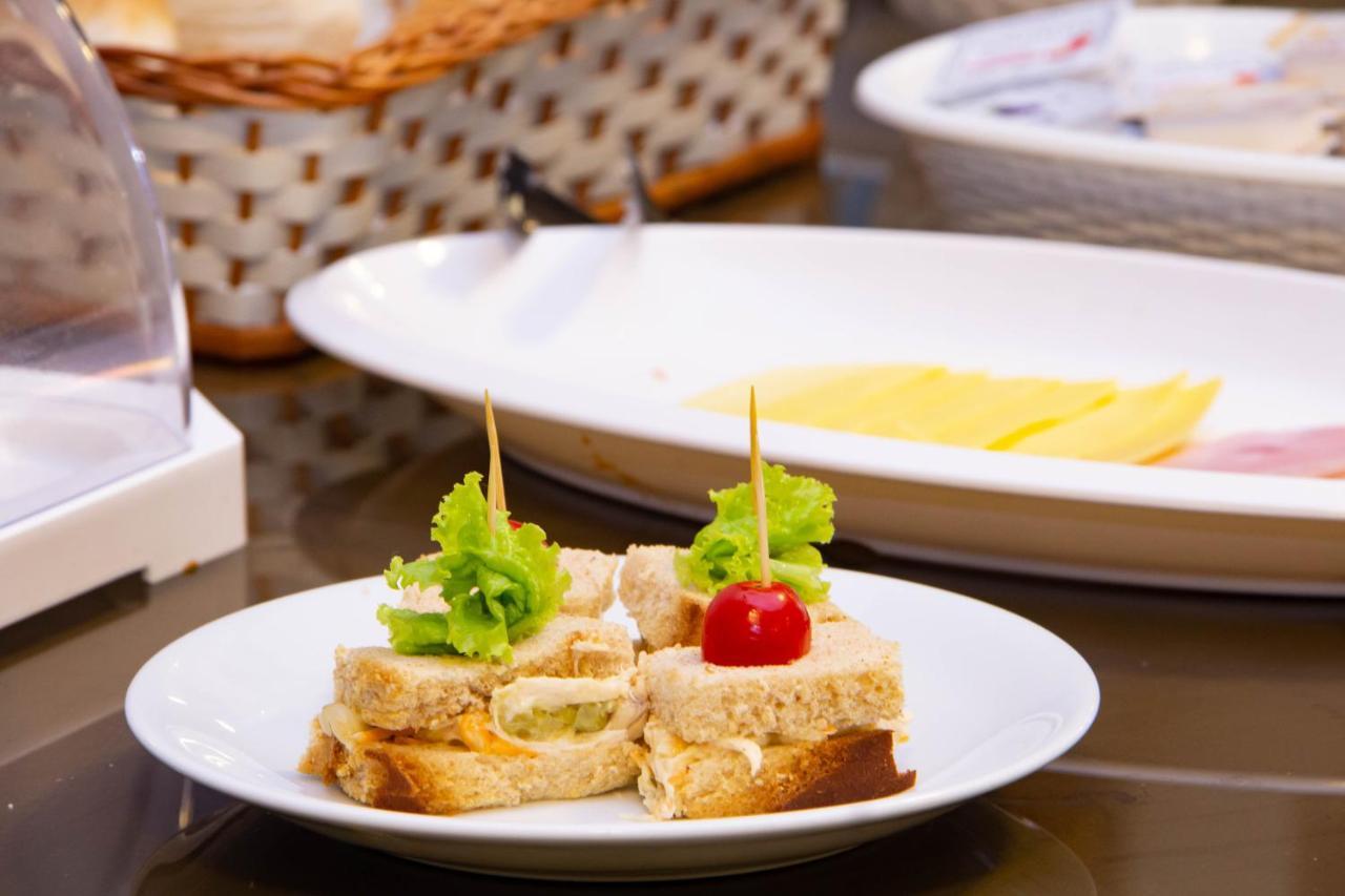 Hotel Domhof Blumenau Zewnętrze zdjęcie